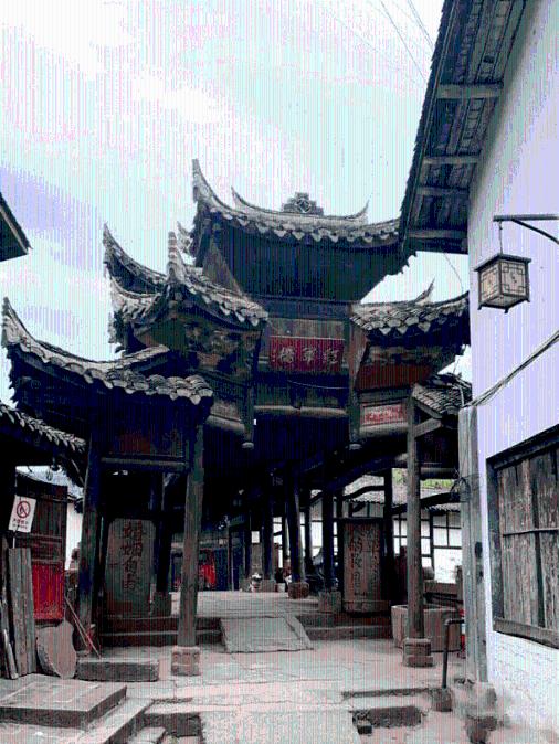 竞技游戏